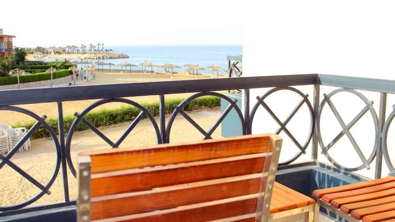 الفندق بلومار الدوم - العين السخنة